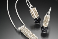 Box Stitch pendant & earrings