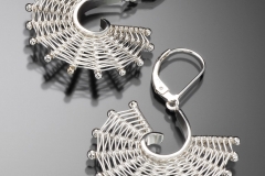 Fandango large leverbacks