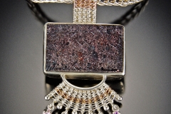 Stuff in Quartz